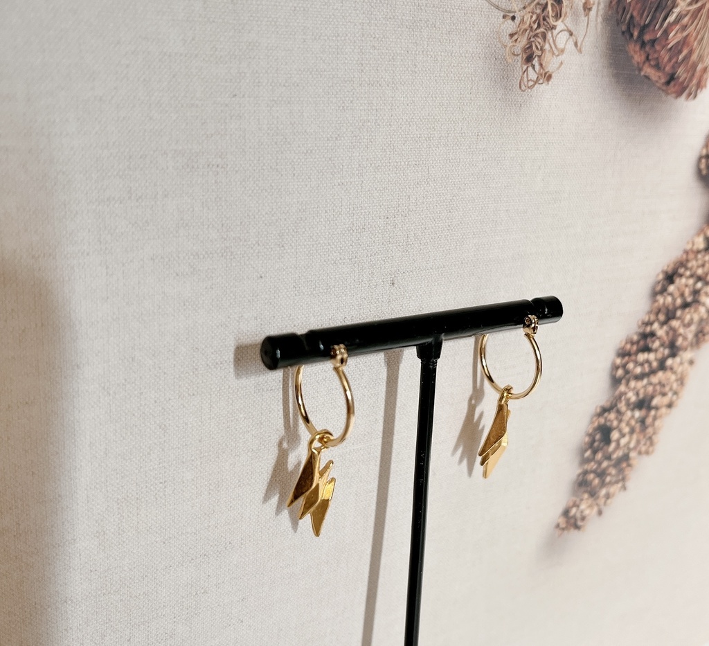 シンプル稲妻フープピアス(ノンホール有)