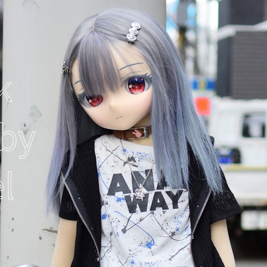 ラブドールがいる街【ラブドール街中ポートレート写真集】