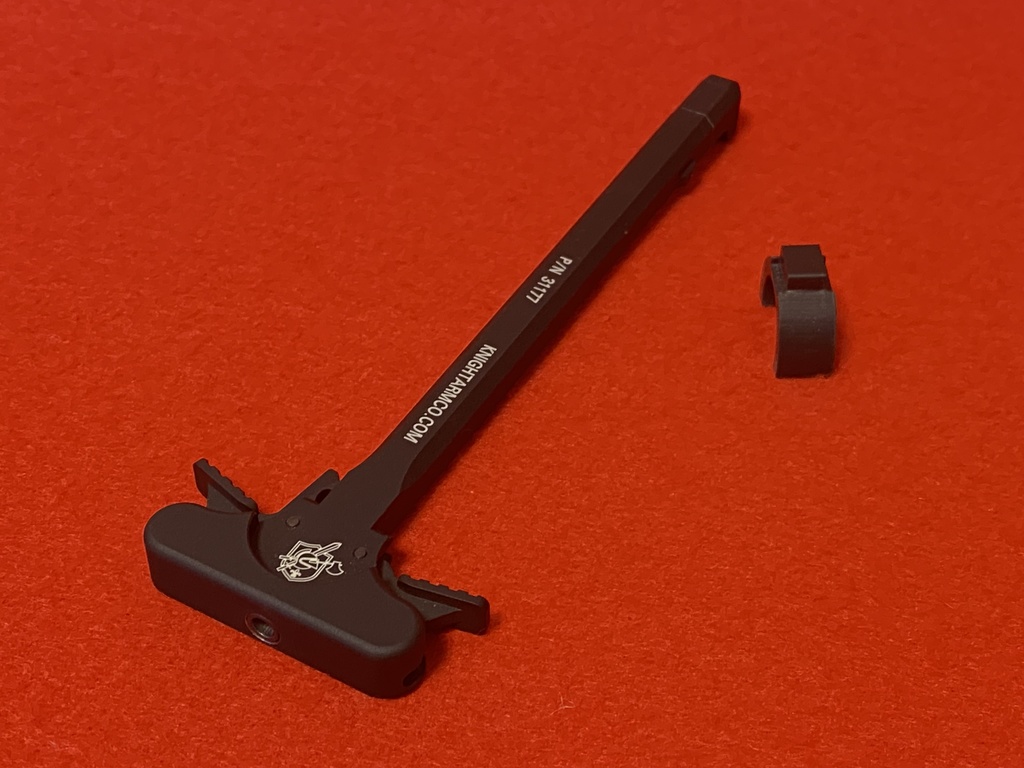 【リアル加工済み】PTW用 KACタイプ 可動式チャージングハンドル