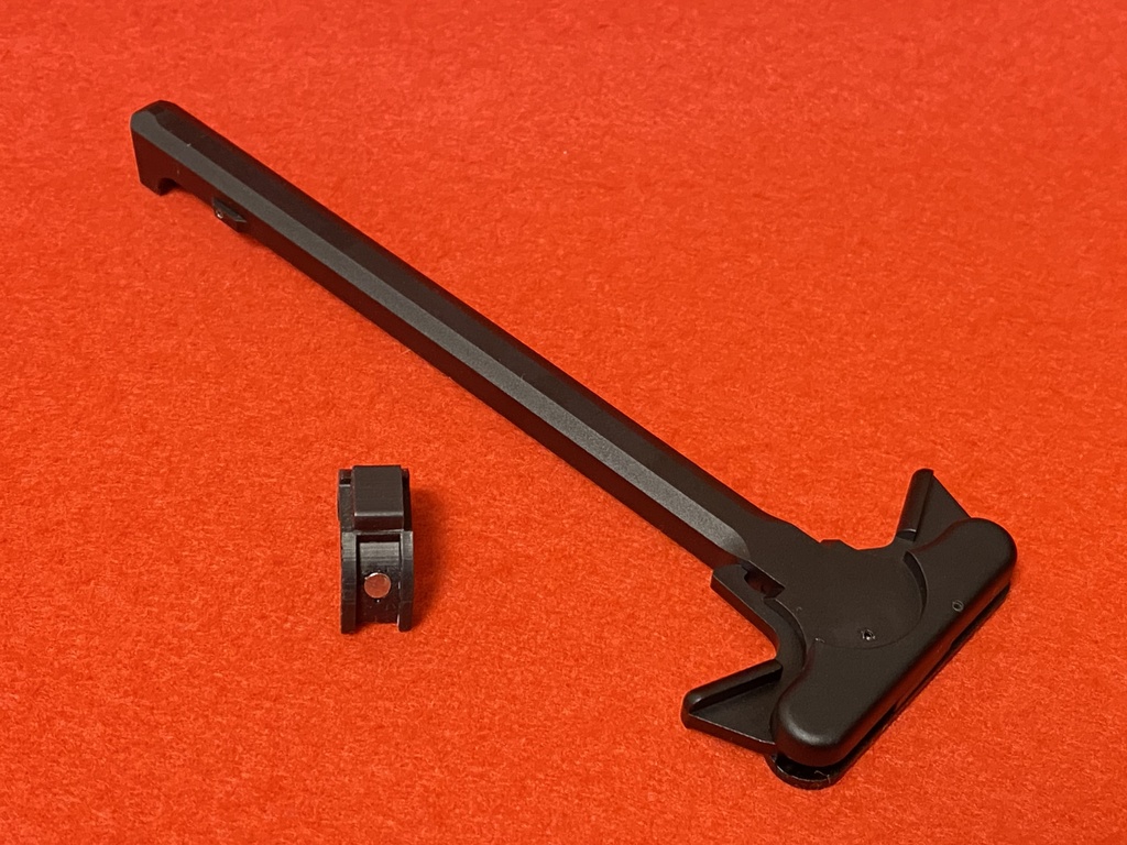 【新入荷】PTW用 Remintonタイプ 可動式チャージングハンドル