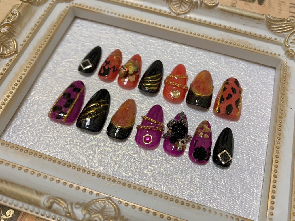 Adam イメージネイル