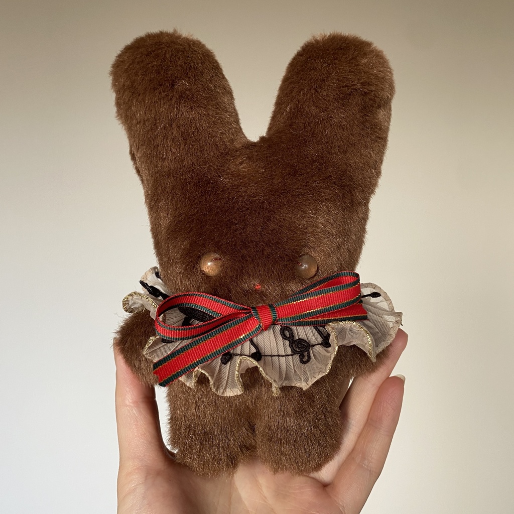 題名「ゆかいな音を響かせて」2