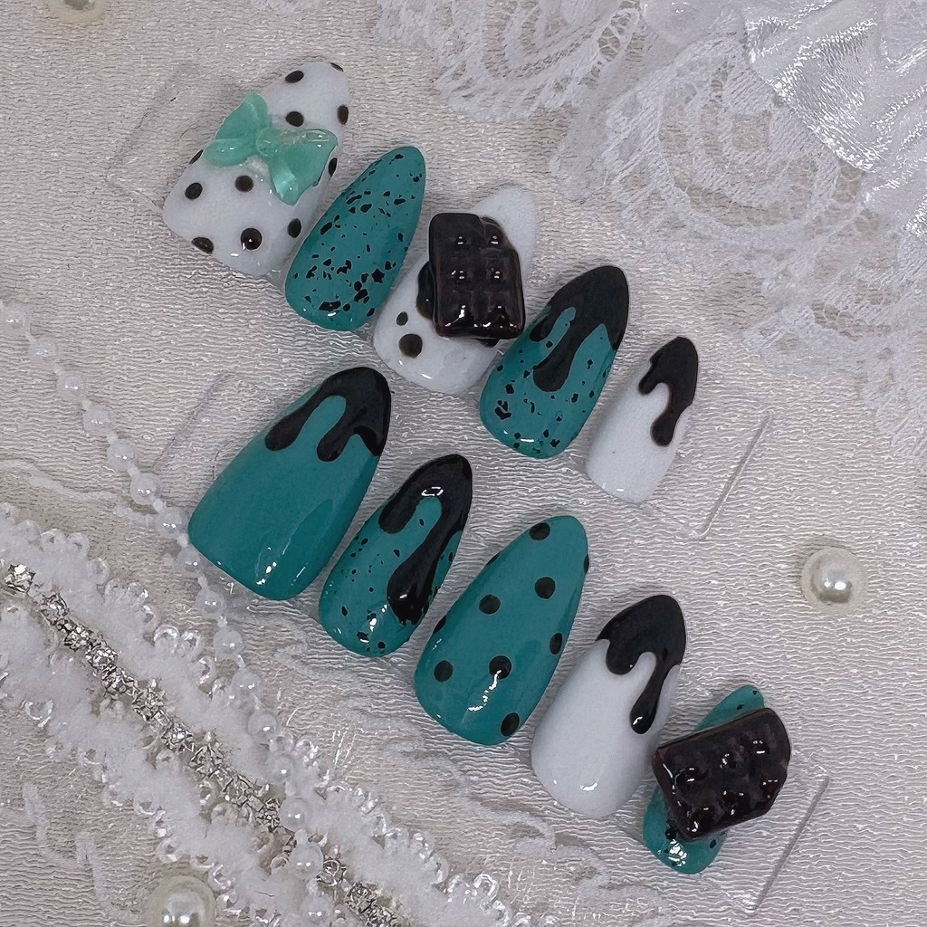 【No.3】ネイルチップオーダー チョコミントネイルチップ