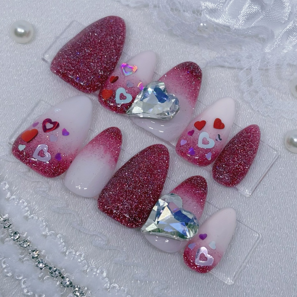 【No.7】ネイルチップオーダー フラッシュラメハート尽くしネイルチップ