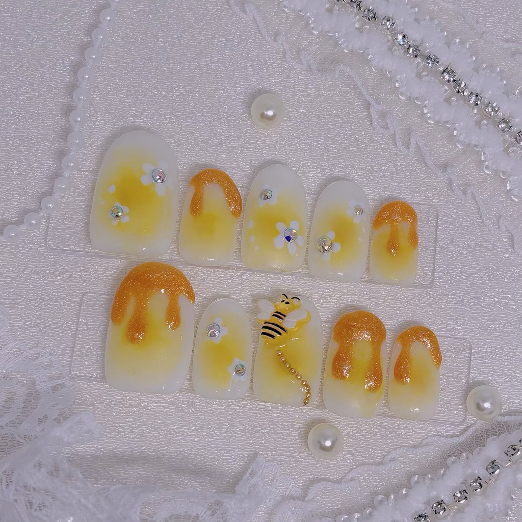 【No.24】ネイルチップオーダー イエローはちみつネイルチップ