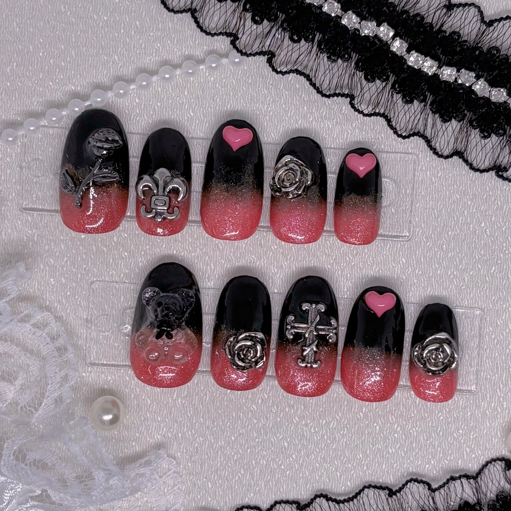 【No.41】ネイルチップオーダー地雷系ブラックピンクグラデーションネイルチップ