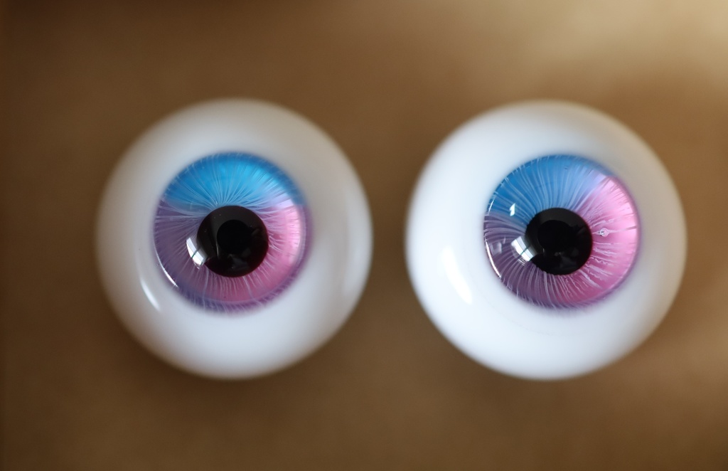 ♦Al-Qamar♦グラスアイ　約18.5mm　681.ブルーラズベリー　　