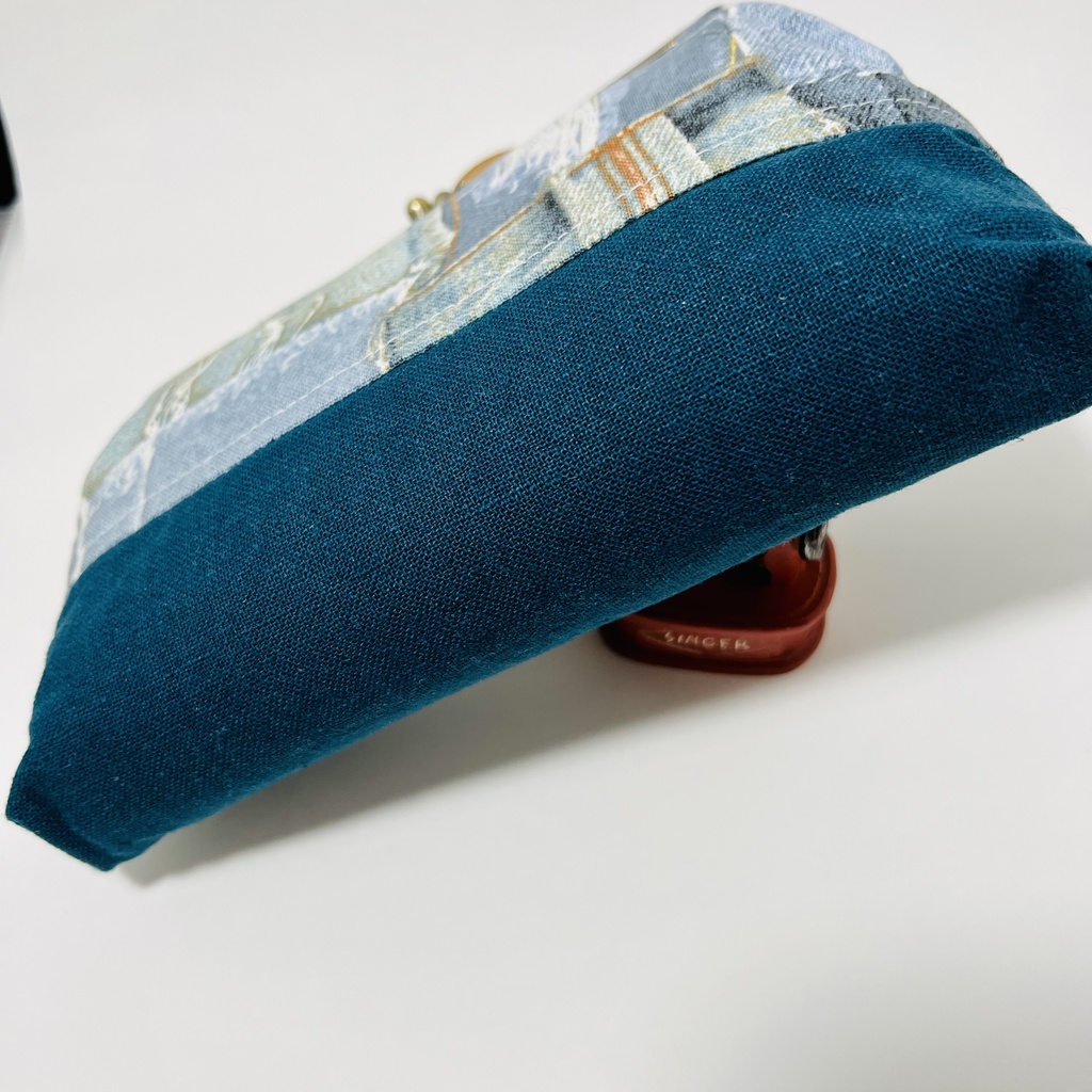 【送料無料】持ち手付き二口がま口ポーチ デニム