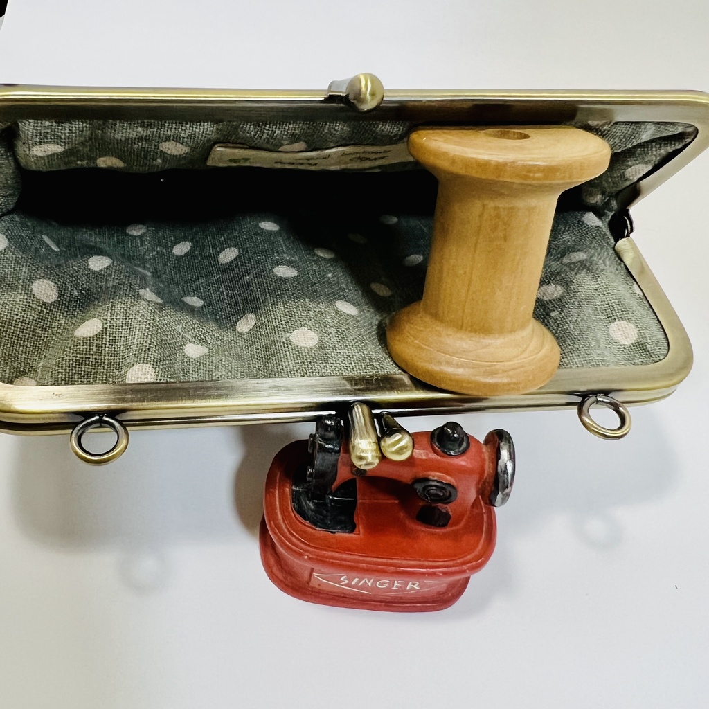 【送料無料】持ち手付き二口がま口ポーチ 北欧