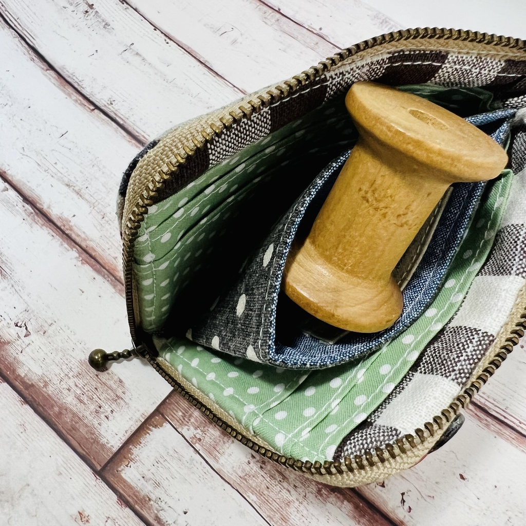 【送料無料】L字ファスナー ハーフ財布 ローズ