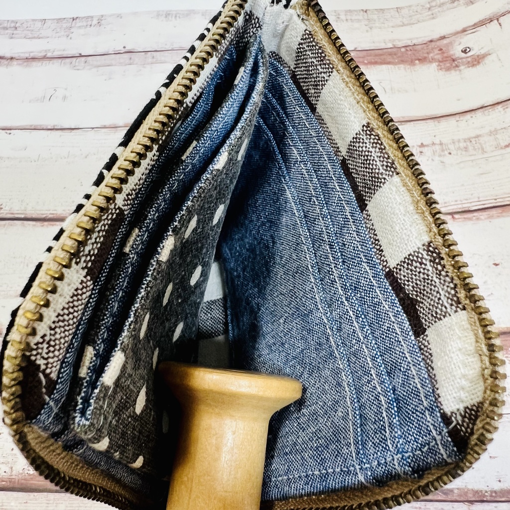 【送料無料】L字ファスナー財布 ハーフ オルテガ柄