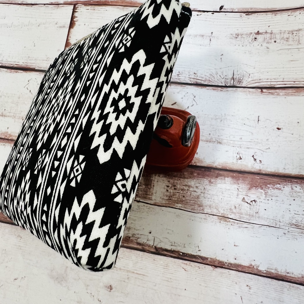 【送料無料】L字ファスナー財布 ハーフ オルテガ柄