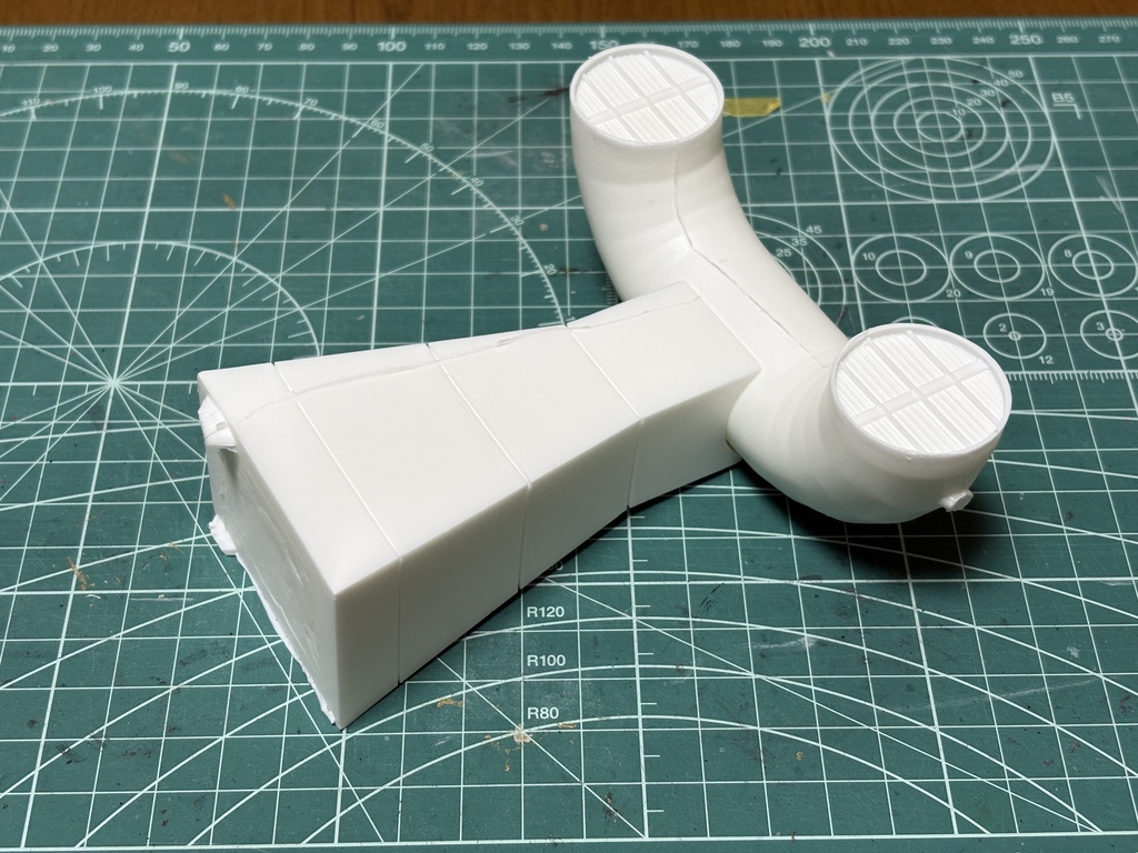 だいたい1/48スケール 梅田の排気管 ガレージキット