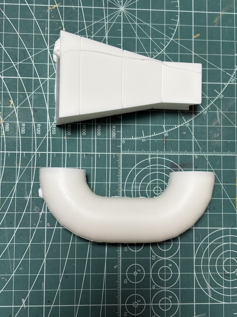 だいたい1/48スケール 梅田の排気管 ガレージキット