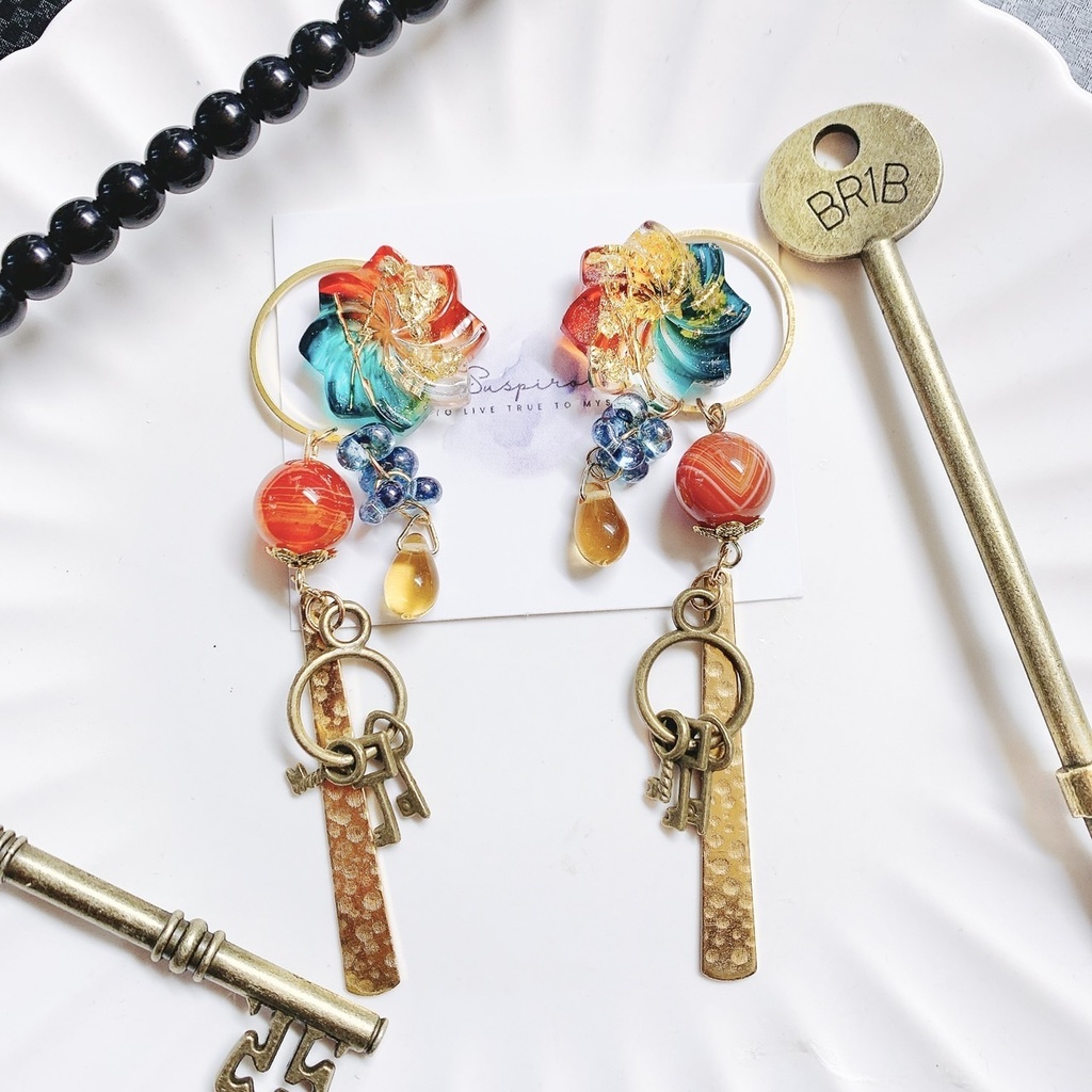 魁星モチーフアクセサリー ピアスorイヤリング