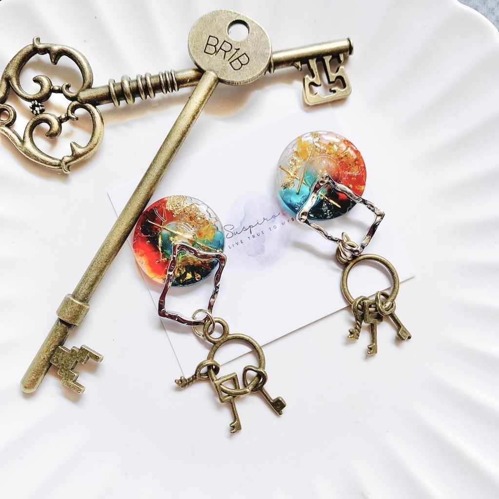 魁星モチーフアクセサリー ピアスorイヤリング