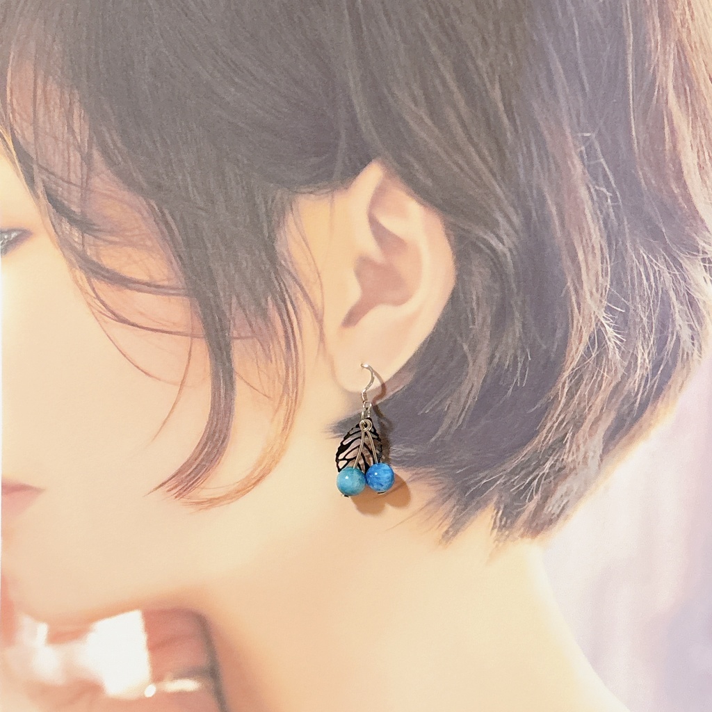 【725】イメージカラーのさくらんぼモチーフピアス③