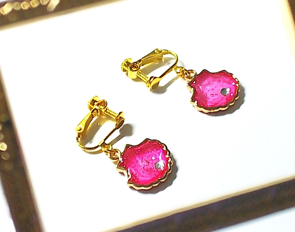 貝殻のイヤリング