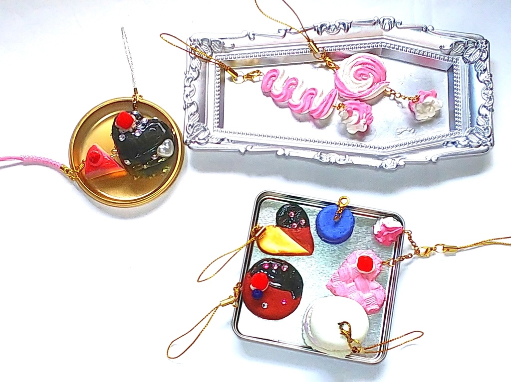 編み込みマカロンのストラップ