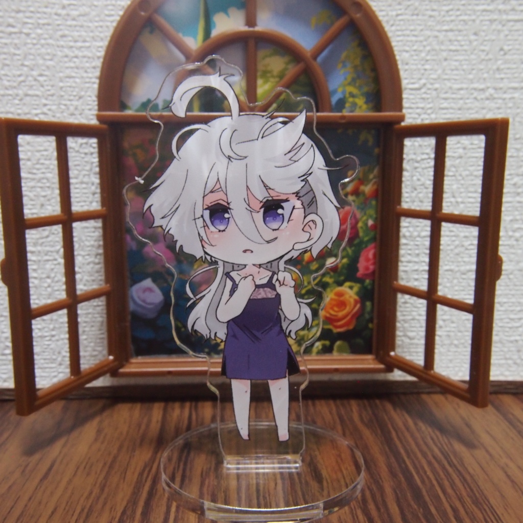 ボロボロミオリネさんアクスタ