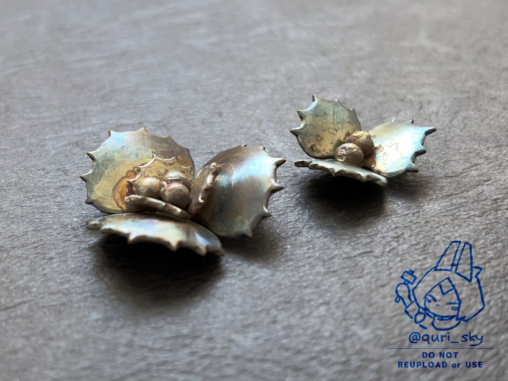 蝕む闇のオブジェ