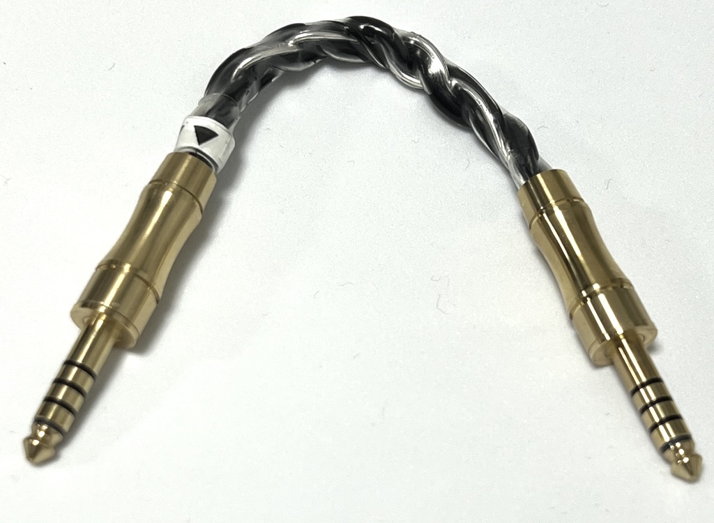 7N＋純銀単線 Interconnect（4.4mm - 4.4mm） 真鍮無垢プラグ