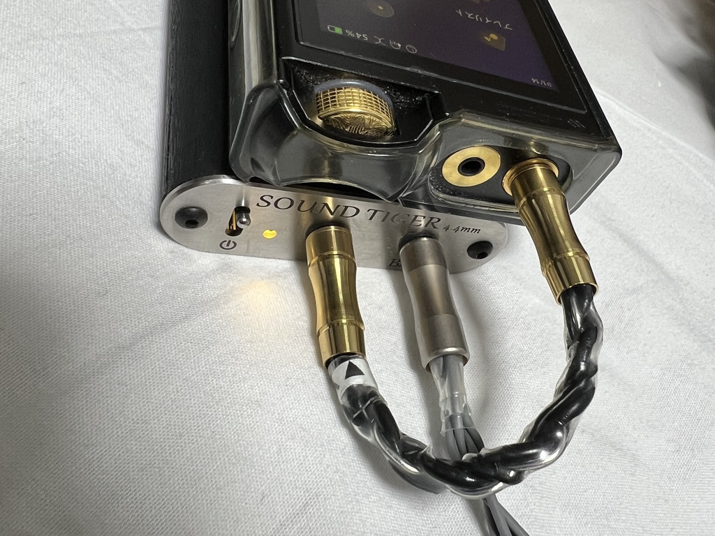 7N+純銀単線 Interconnect(4.4mm - 4.4mm) 真鍮無垢プラグ