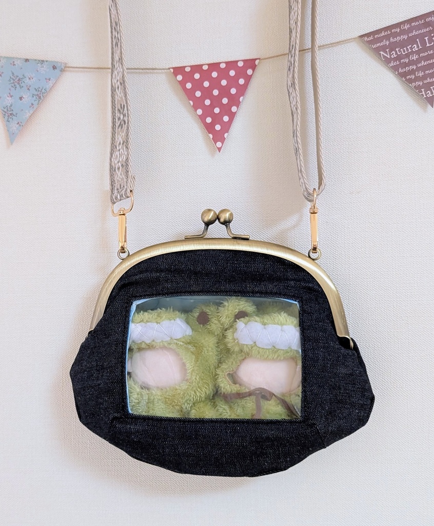 がま口ぬいバッグ（デニム・水玉水面柄）す