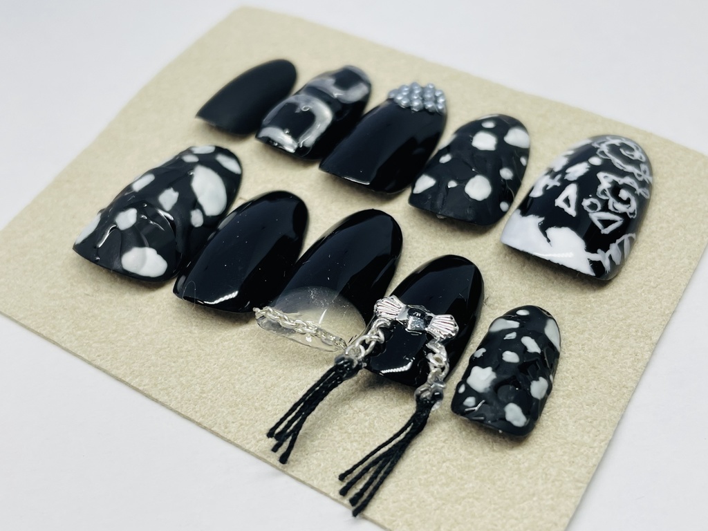 D4/燐童 SS衣装イメージネイル