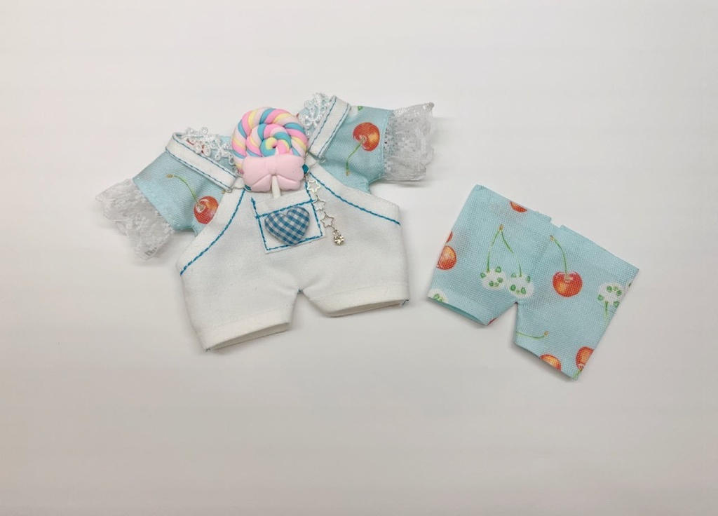 【１６センチぬいサイズ】秋の空色みたいなサロペットセット🍒🐼