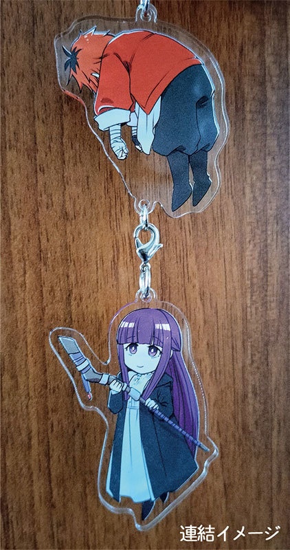 気絶したシュタルク+シュタルクを魔法で飛ばすフェルン アクリルチャームセット