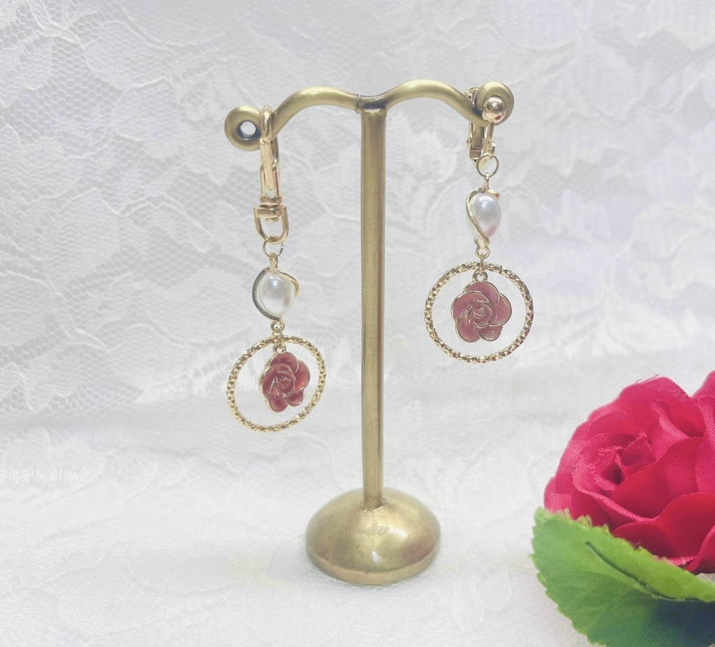 年に一度だけ咲くバラ リング