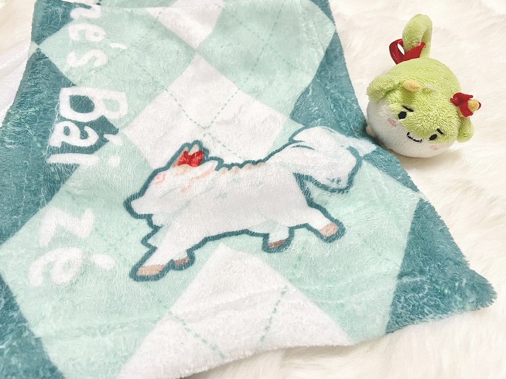 【冬毛もふカル】瑞兆のふわモフマフラー 慧音のはくたく