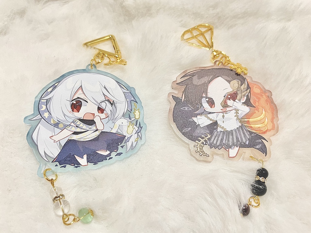 【ピラミッドの姫君】ストーンチャーム付きアクキー
