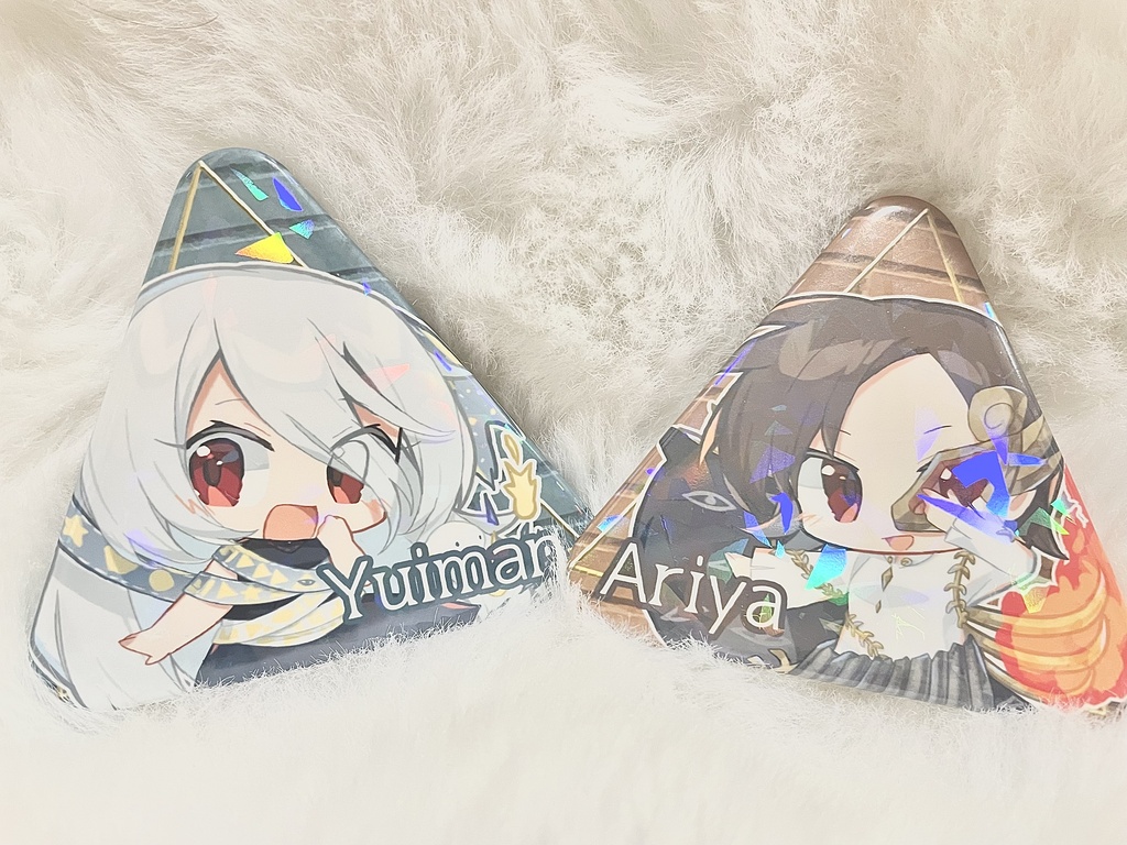 【ピラミッドの姫君】ピラミッド型缶バッジ