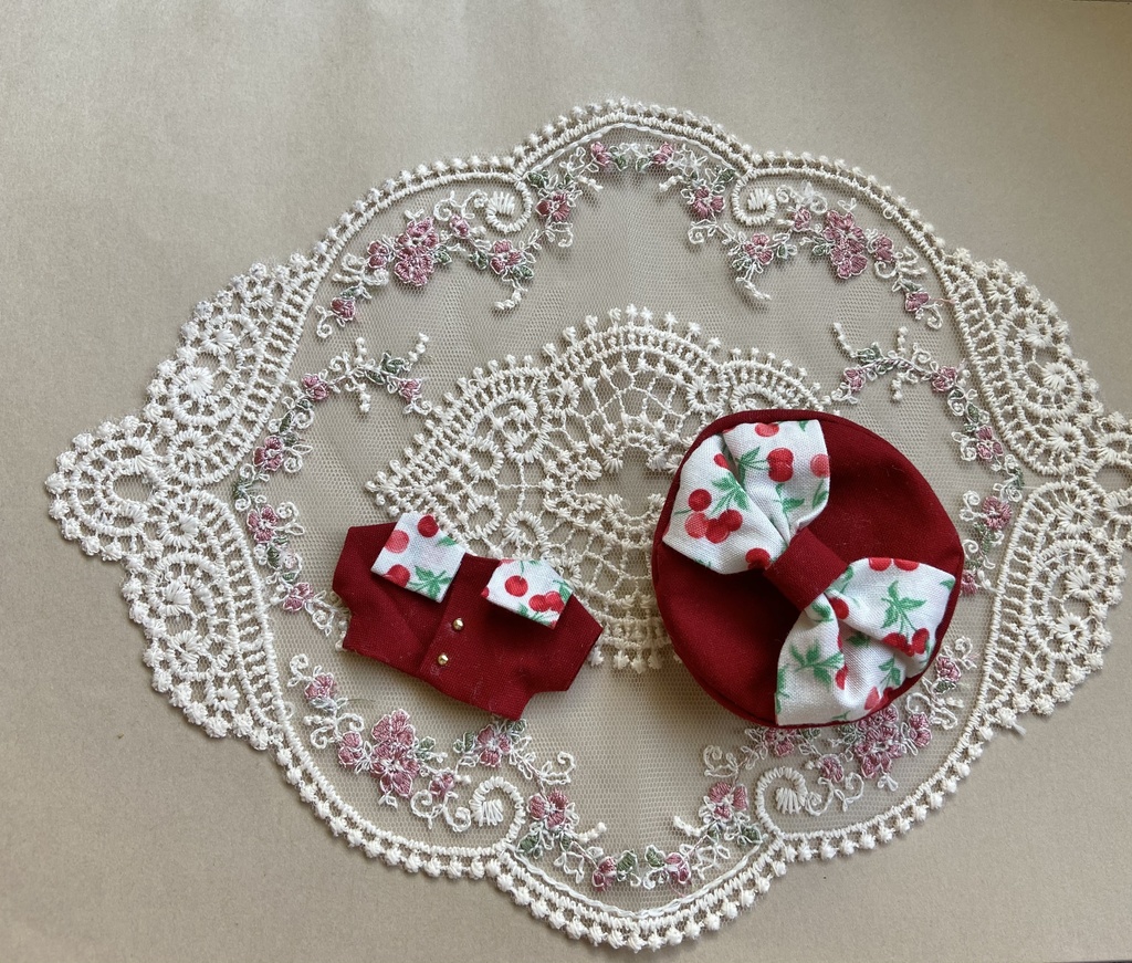 さくらんぼベレー帽&スクエアカラーTシャツ🍒