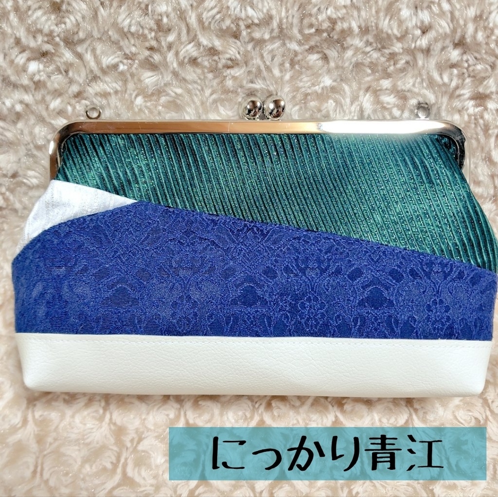 ショルダーバッグのがま口