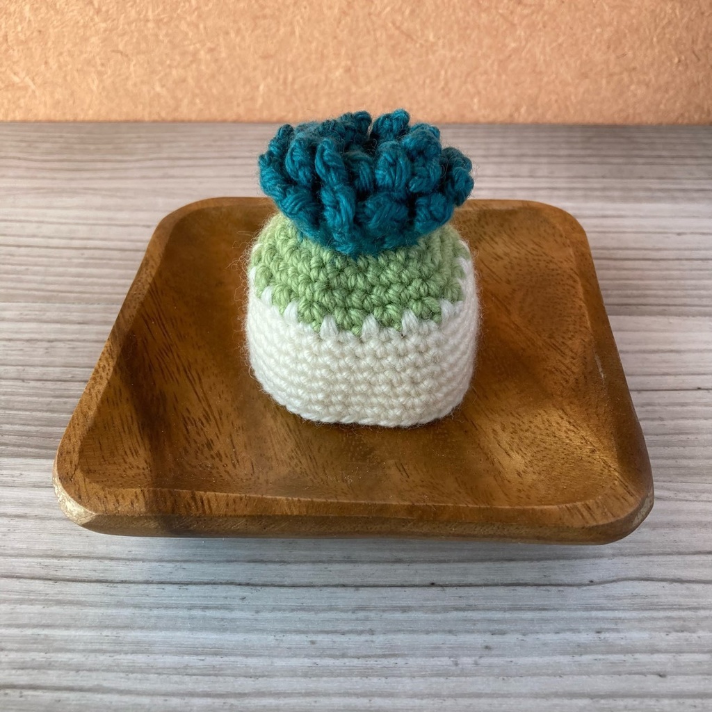 ぬいぐるみ用大根の帽子　頭囲20センチ前後