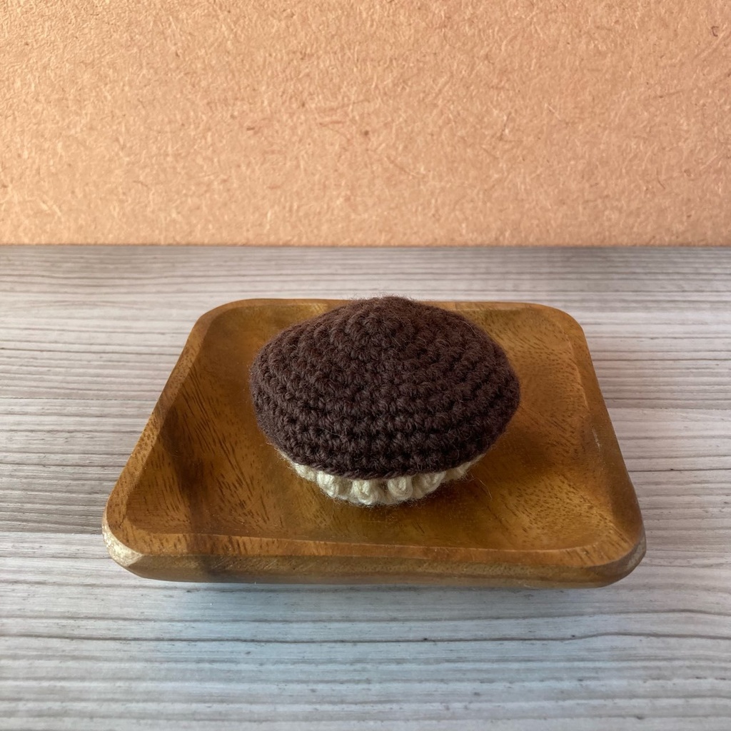 ぬいぐるみ用しいたけの帽子　頭囲20センチ前後