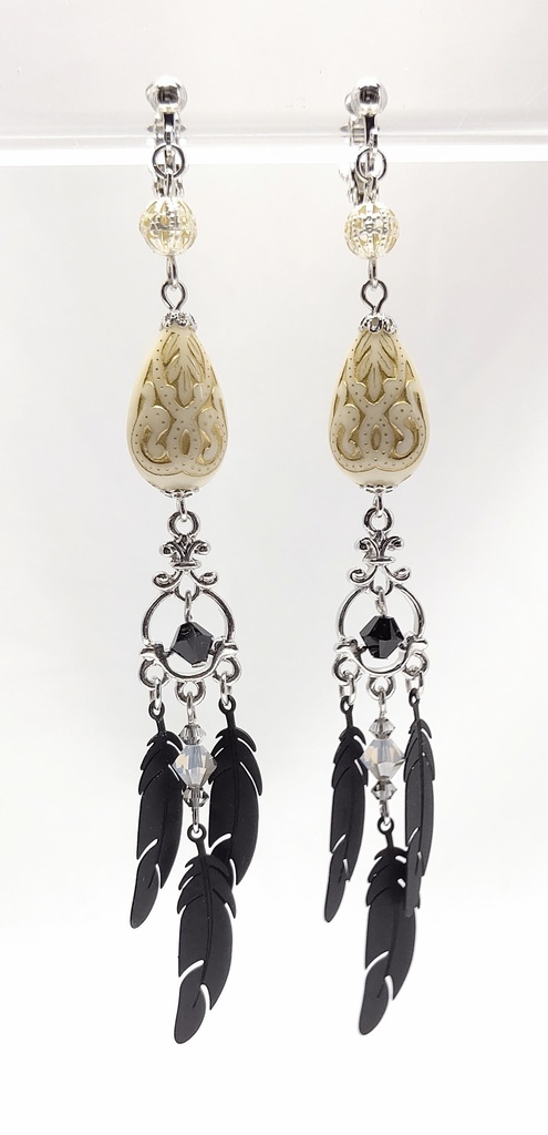 リッパー【霧のミサゴ】イメージイヤリング