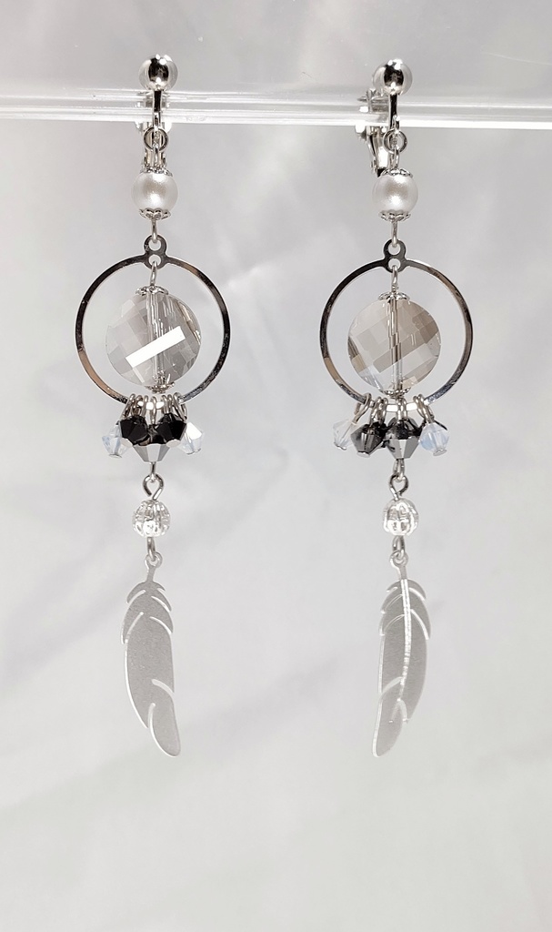 姫鶴一文字イメージイヤリング