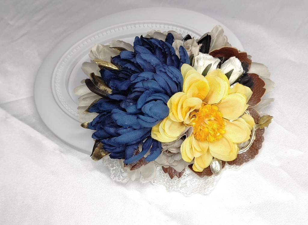 南海太郎朝尊イメージコサージュ