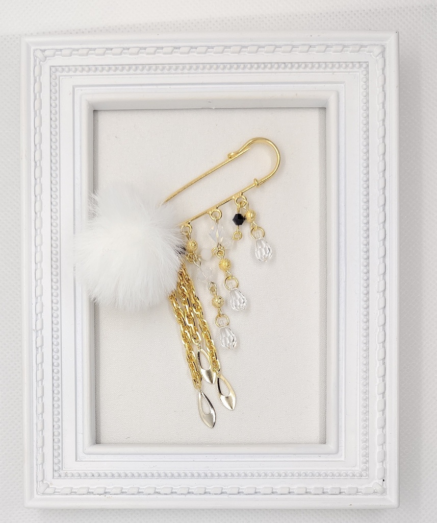 鶴丸国永イメージブローチ