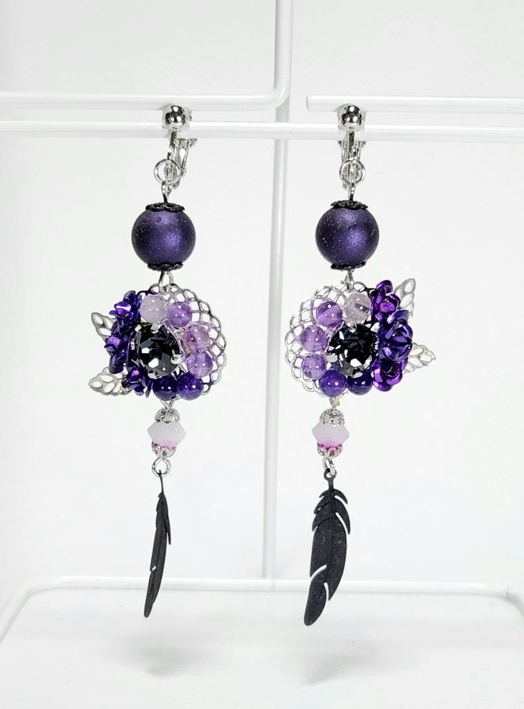 リッパー·烏骨イメージイヤリング