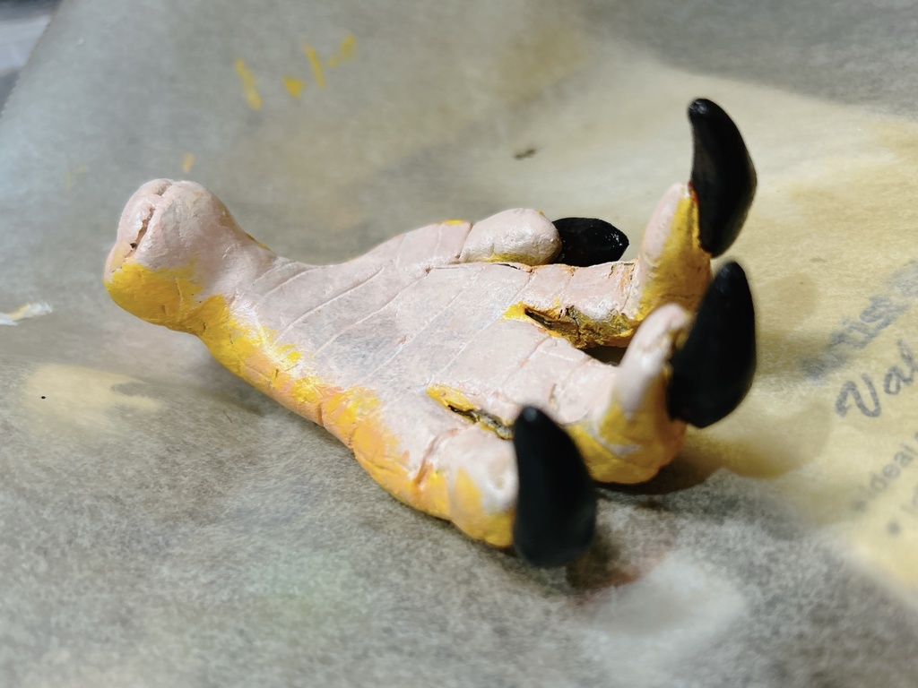 黄金龍の左手首