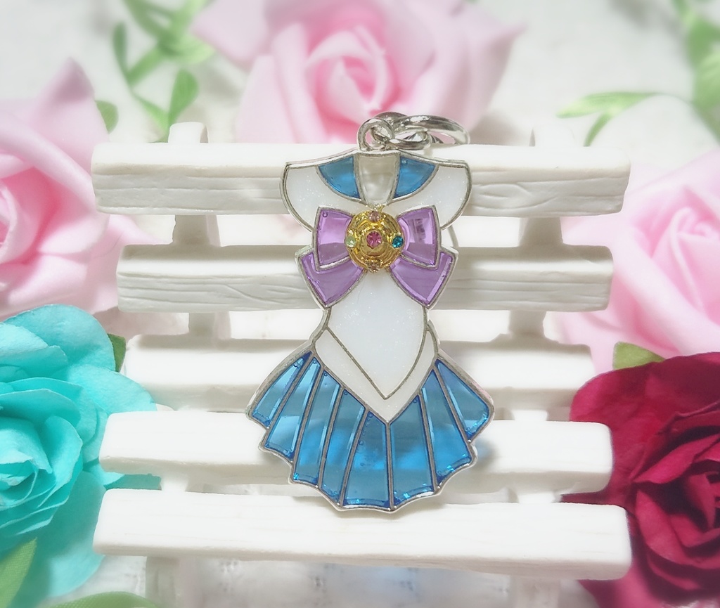 ニセセーラームーン風チャームキーホルダー