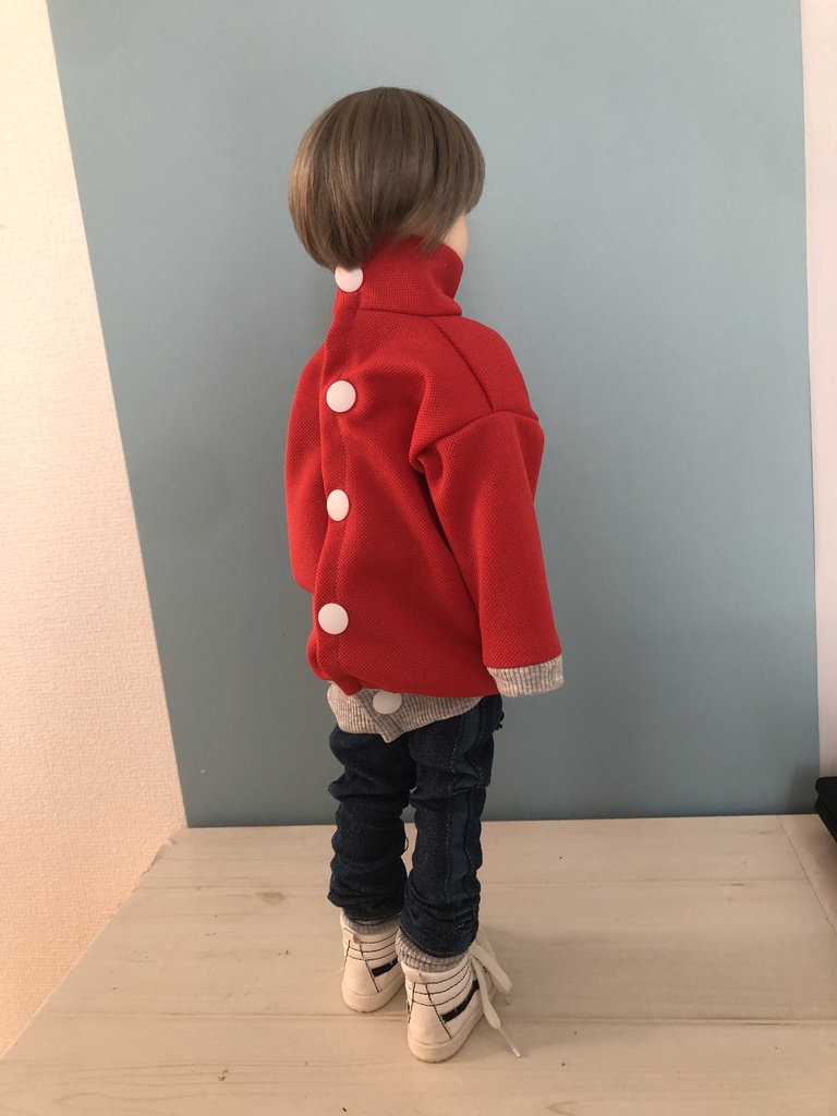 23トレーナーandデニムパンツ