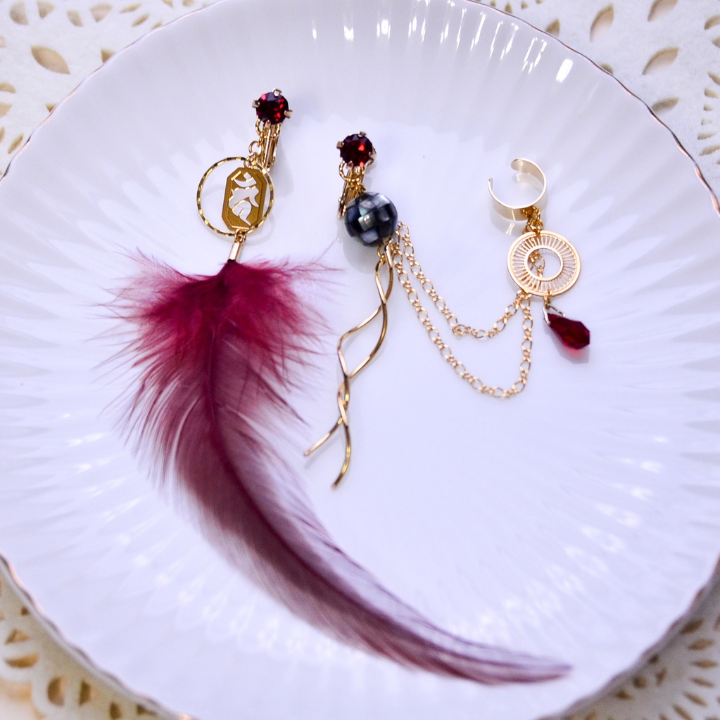羽イヤリング