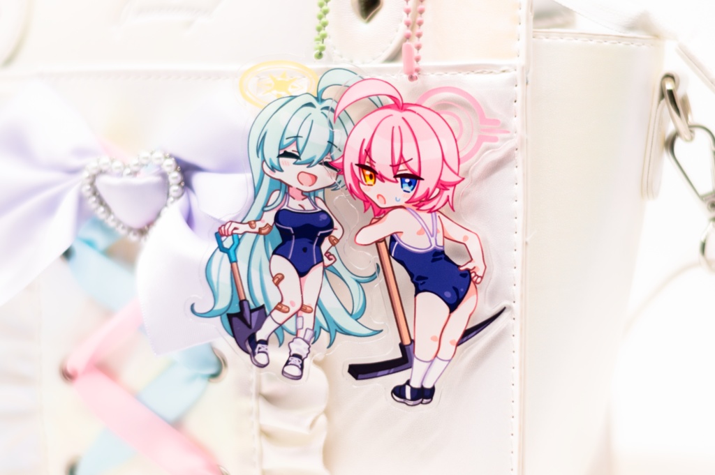 梔子ユメ 小鳥遊ホシノ(過去) BIGアクリルキーホルダー