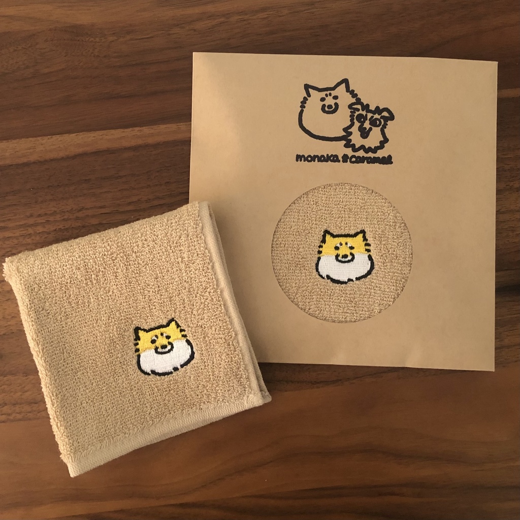 【もなか】刺繍ハンドタオル